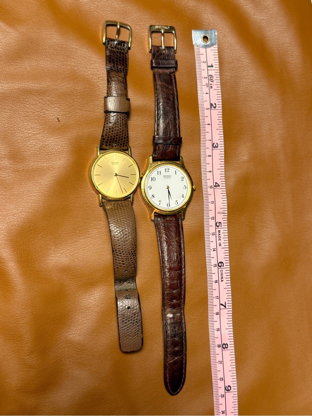 Lot of 3 Vintage Seiko Watches Gold Tone Leather Strap Y2K Minimalist